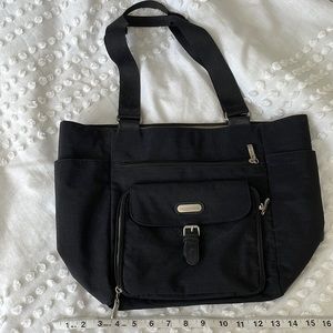 Black Baggallini tote